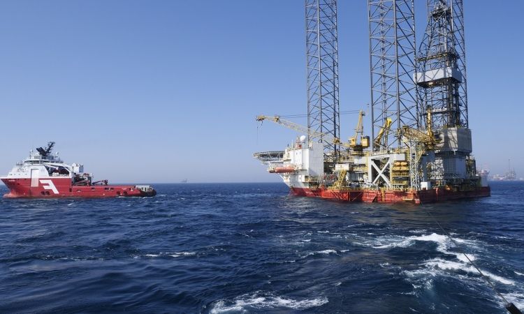 embargou petrol_medium Geopolitică